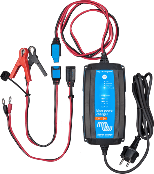 Blue Power IP65 Charger with DC connector 12 / 24 Volt – 7A